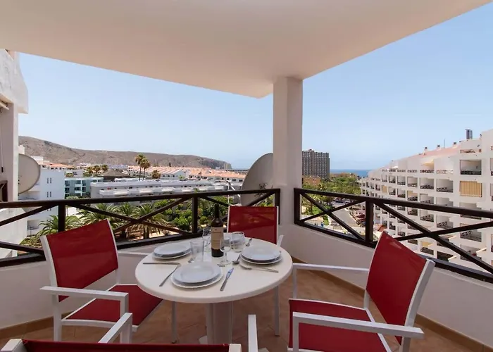 San Marino 28 - Los Cristianos (Tenerife)