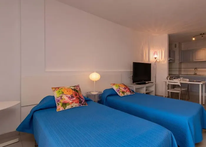 Apartment San Marino 28 - *
